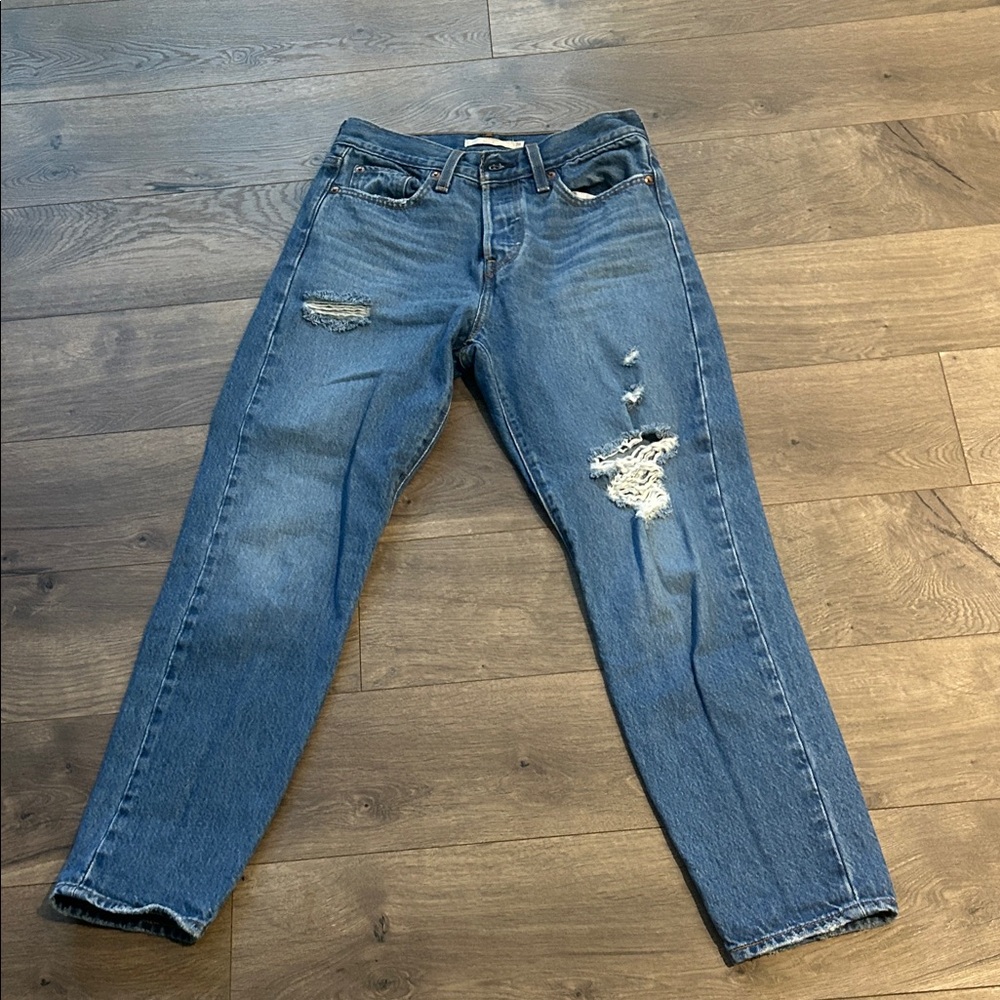 Levi's Blue Ankle & Cropped Jeans-Wedgie Sz 26